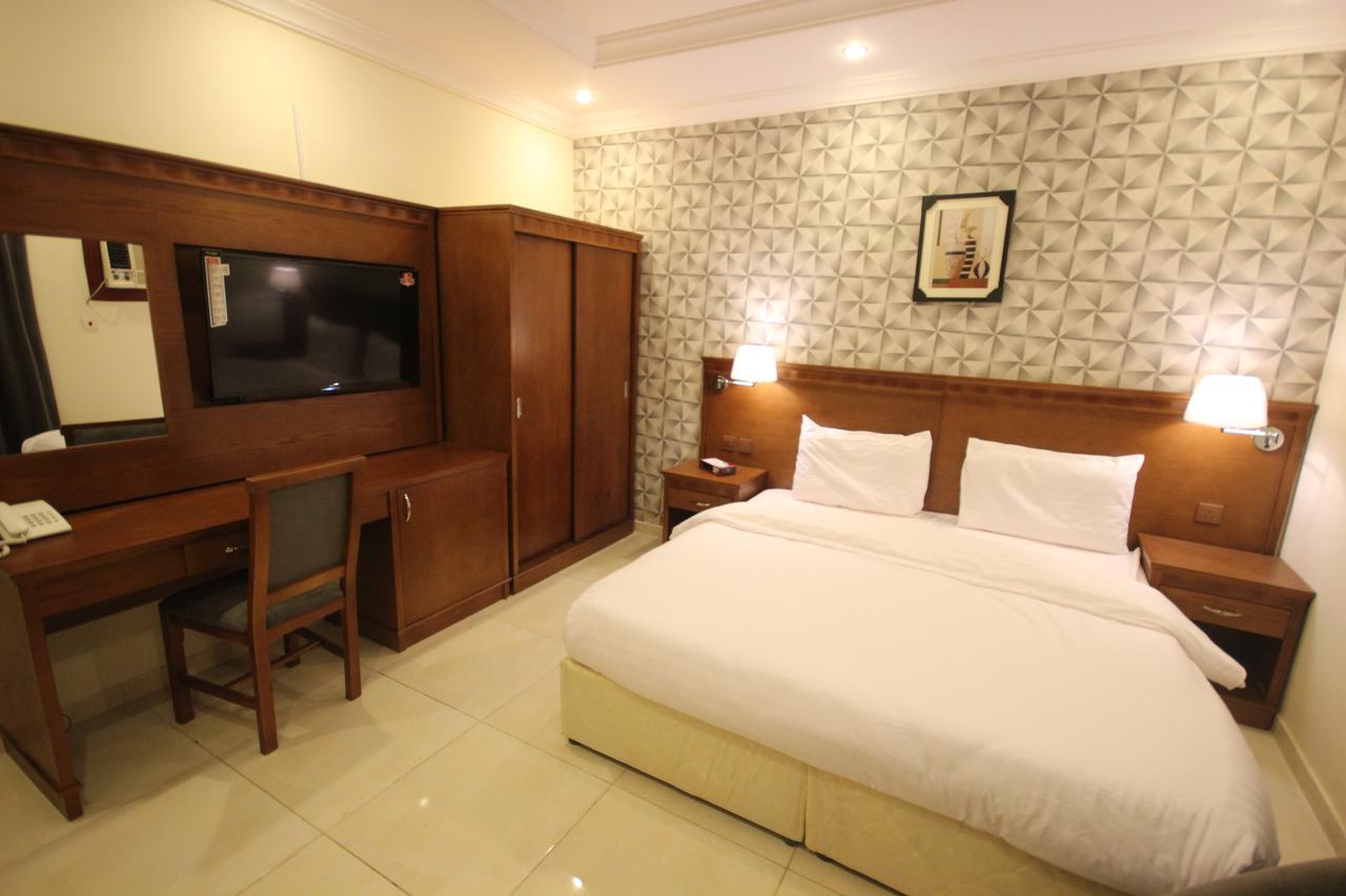 جدة Al-Salamah - Lamasat Palace Suites المظهر الخارجي الصورة